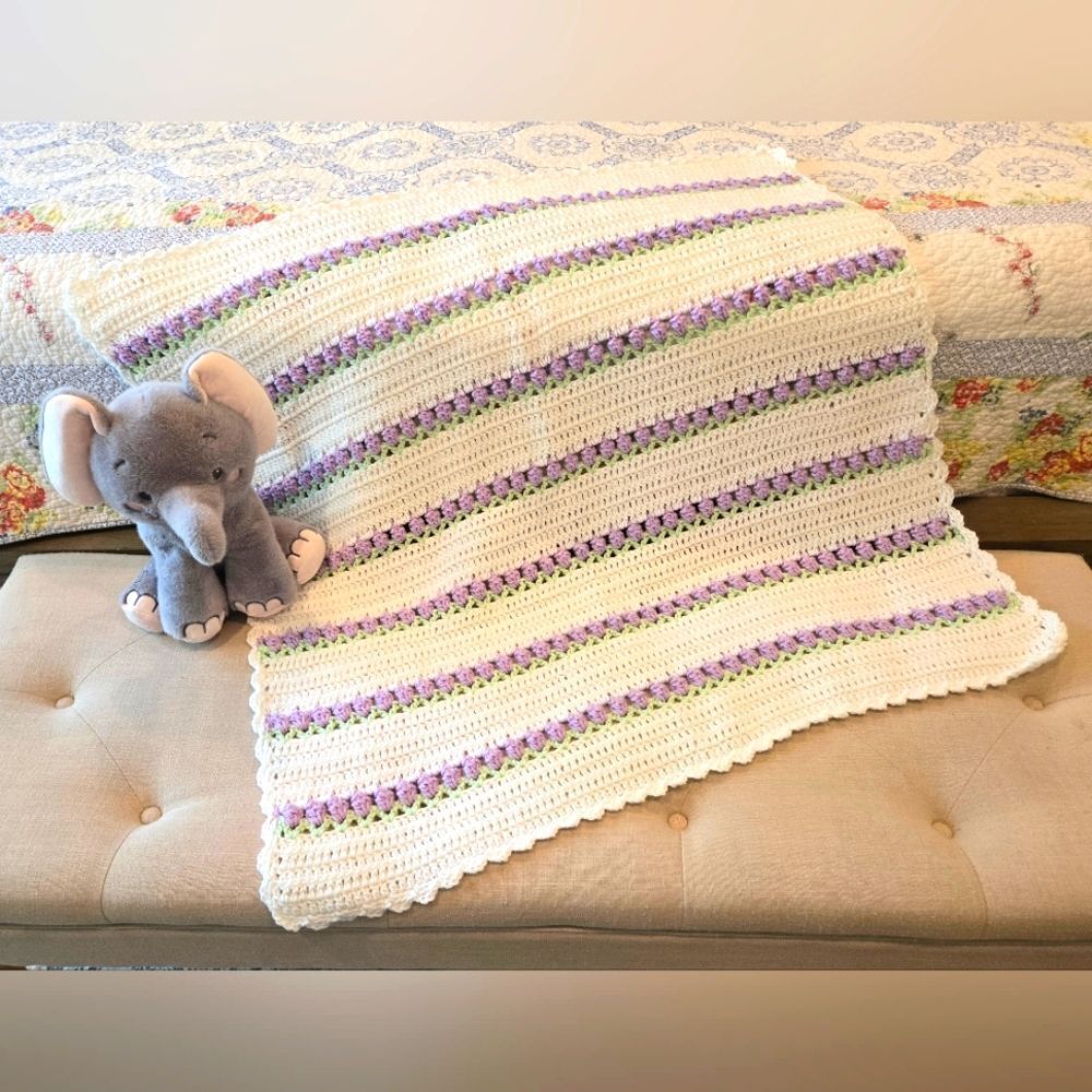 NEW ROSE BUD ORCHID/ WHITE BABY BLANKET 36 X 34 INCHES